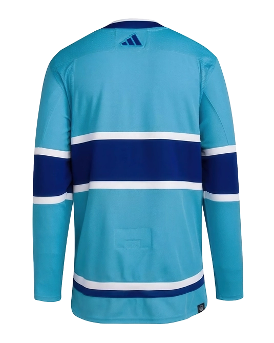 альтернативное джерси Montreal Canadiens Reverse Retro 2.0, вид сзади